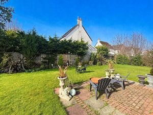 Photo 2- click for photo gallery